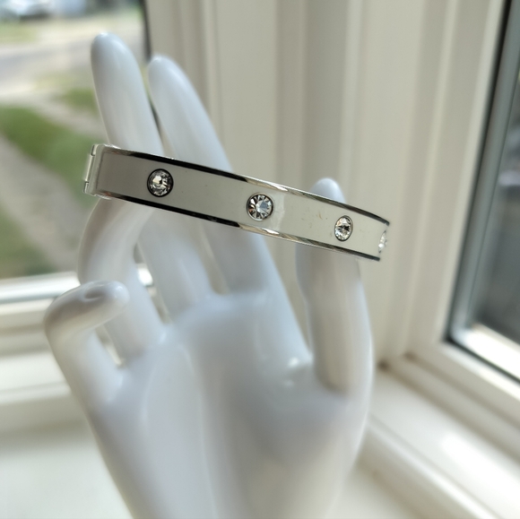 Fossil Iconic Stainless Steel Space Rhinestone Hinged Oval Bangle Bracelet Women - Picture 12 of 12